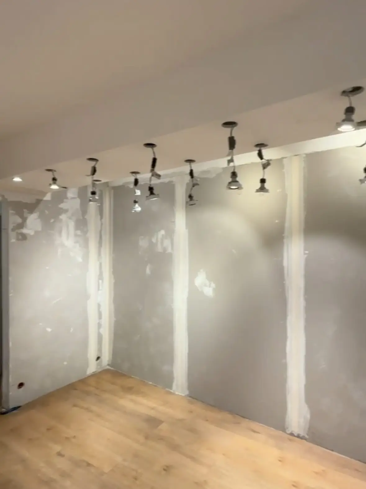 Rénovation magasin Saint-Tropez, vue 3