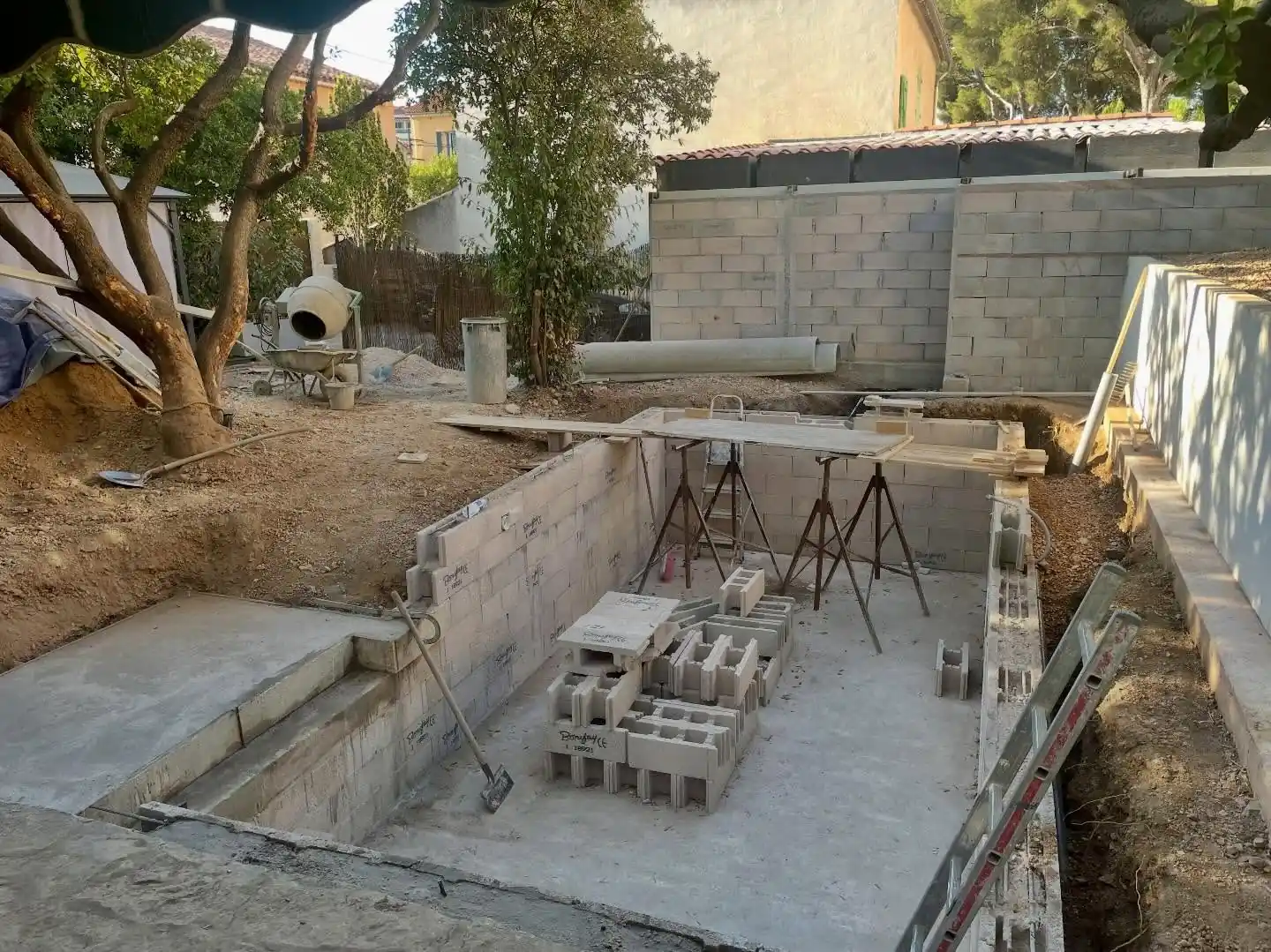 Création piscine Toulon — vue 3