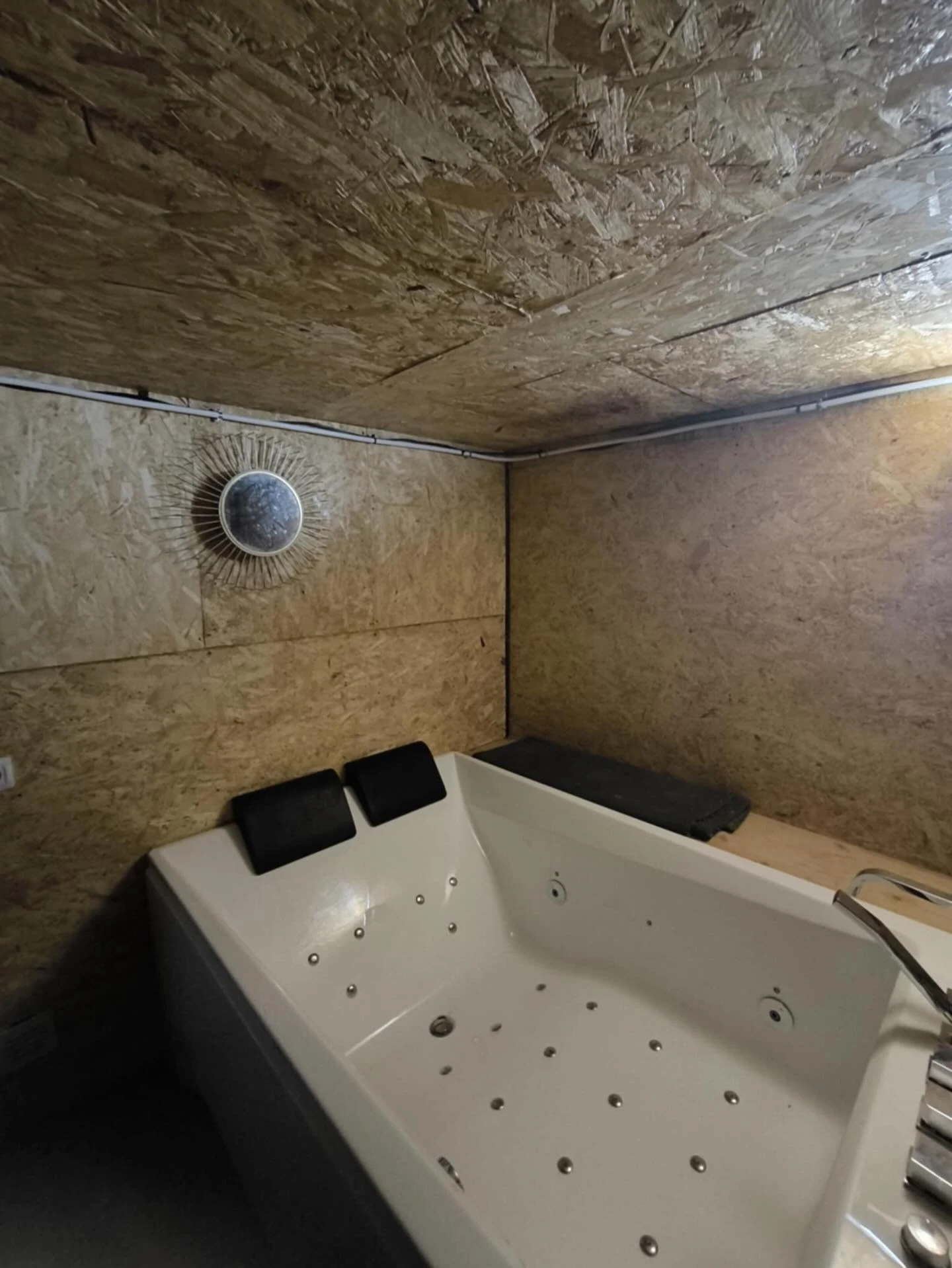 Rénovation love room Bagnols — vue 4